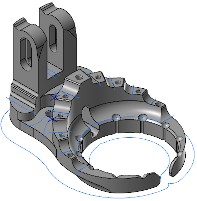 Syntyvä työstörata.